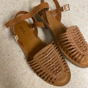 MIA sandals